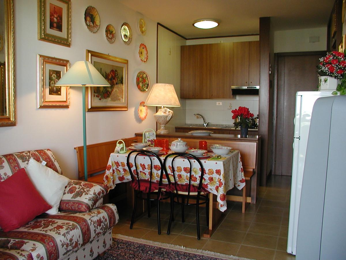 Complesso Solarium Διαμέρισμα Μπιμπιόνε Εξωτερικό φωτογραφία