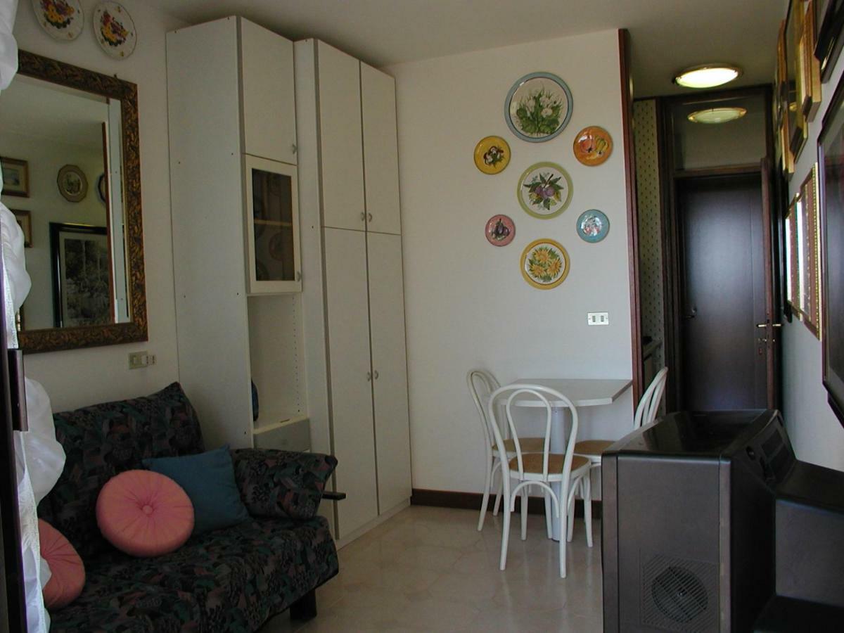 Complesso Solarium Διαμέρισμα Μπιμπιόνε Εξωτερικό φωτογραφία